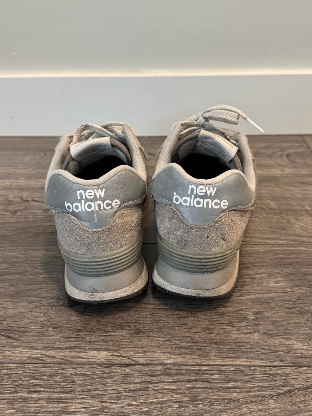 New Balance 574 Sneakers - Picture 3 of 9